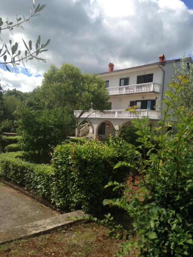 Apartman Kacic Sveti Ivan Dobrinjski ภายนอก รูปภาพ