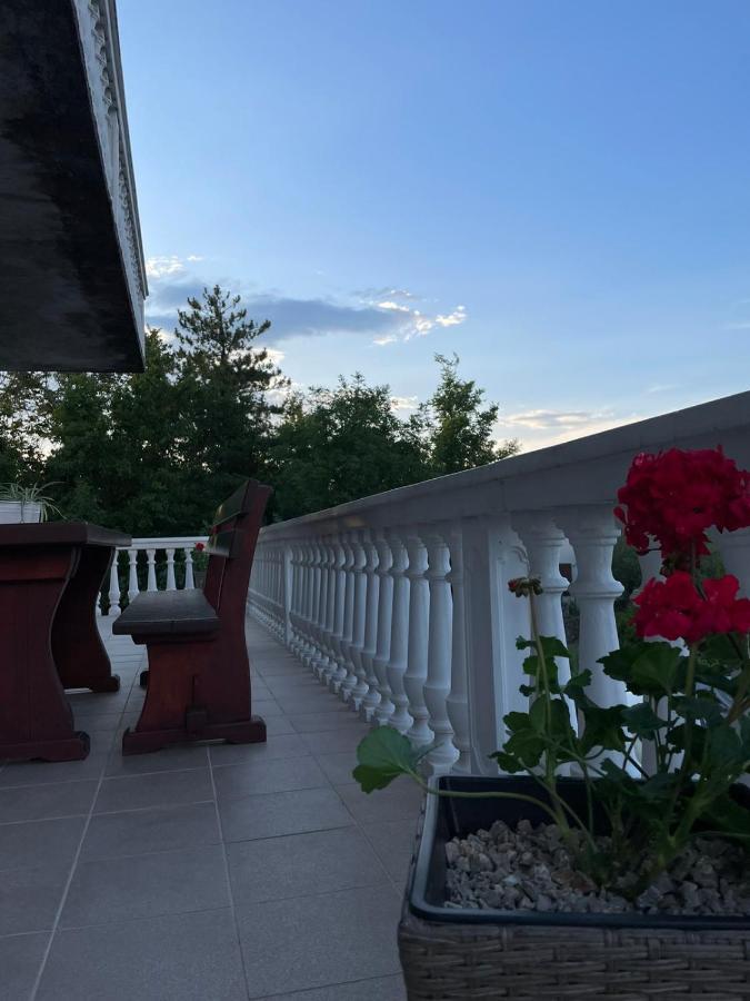 Apartman Kacic Sveti Ivan Dobrinjski ภายนอก รูปภาพ