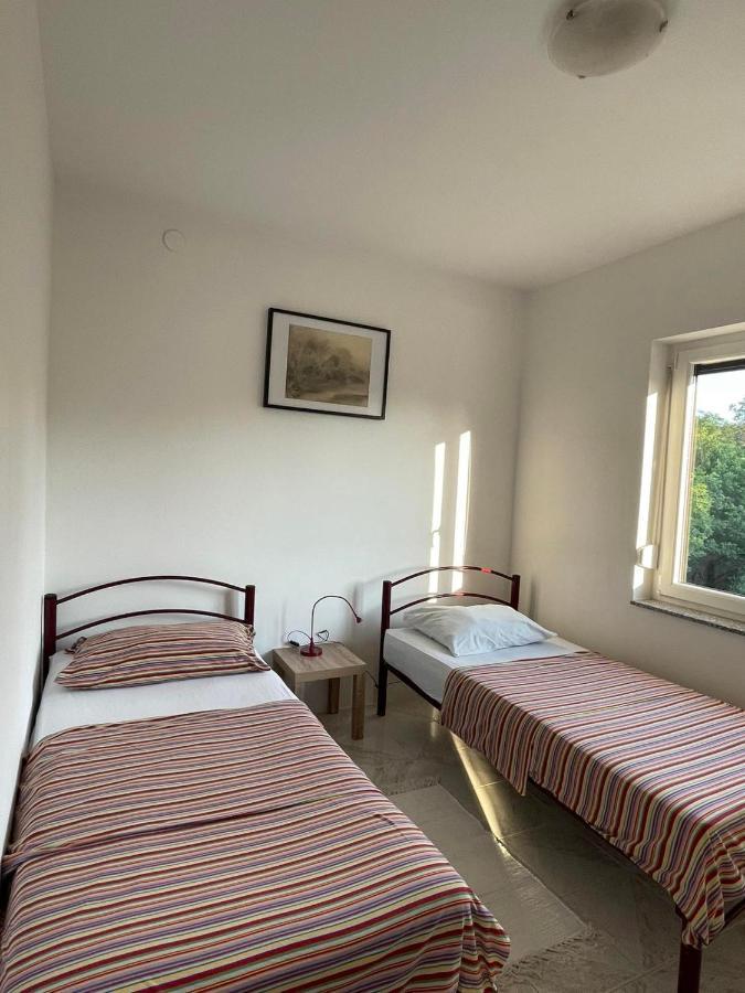 Apartman Kacic Sveti Ivan Dobrinjski ภายนอก รูปภาพ