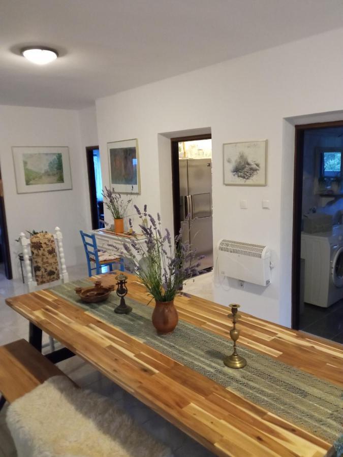 Apartman Kacic Sveti Ivan Dobrinjski ภายนอก รูปภาพ