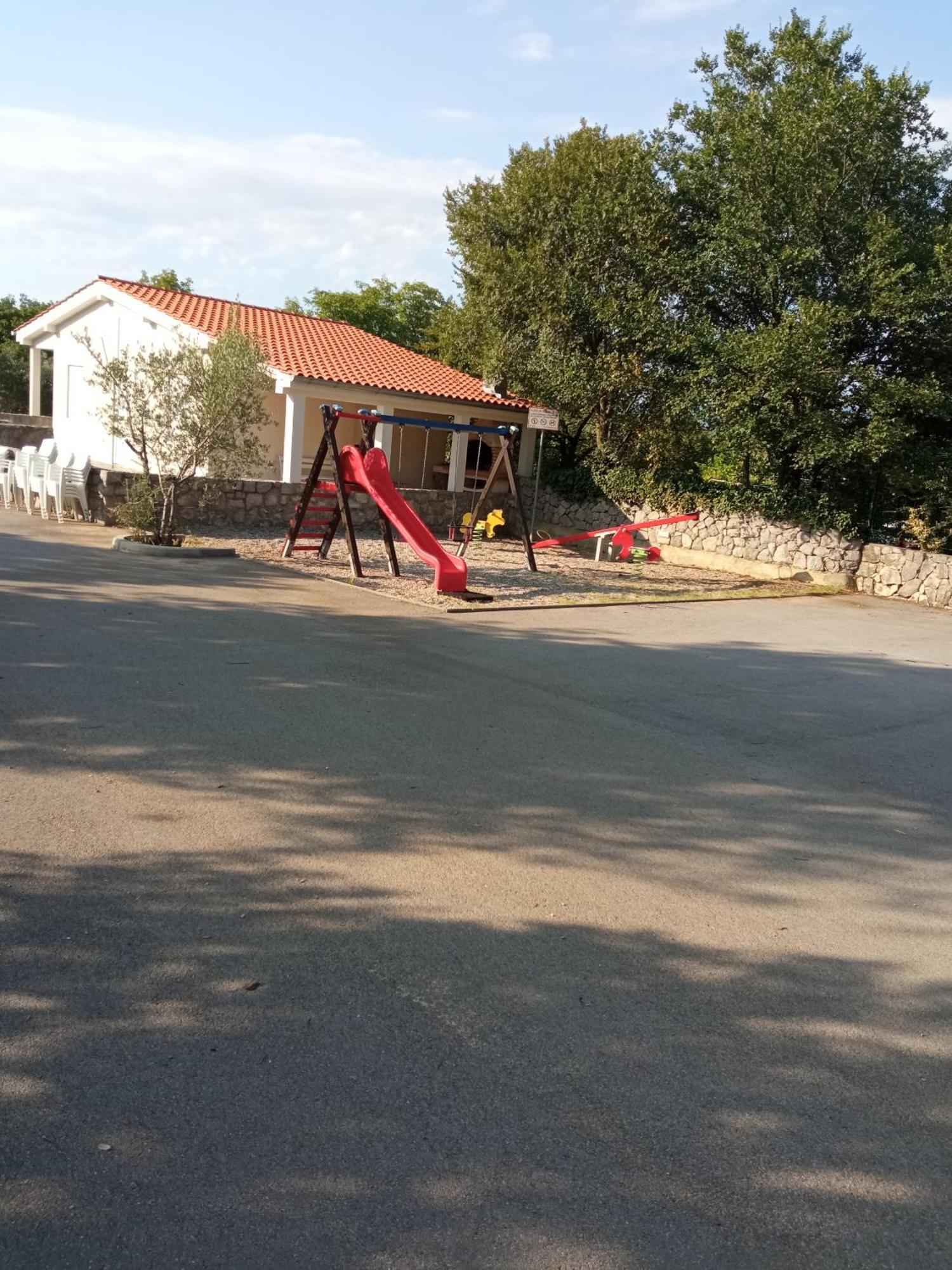 Apartman Kacic Sveti Ivan Dobrinjski ภายนอก รูปภาพ